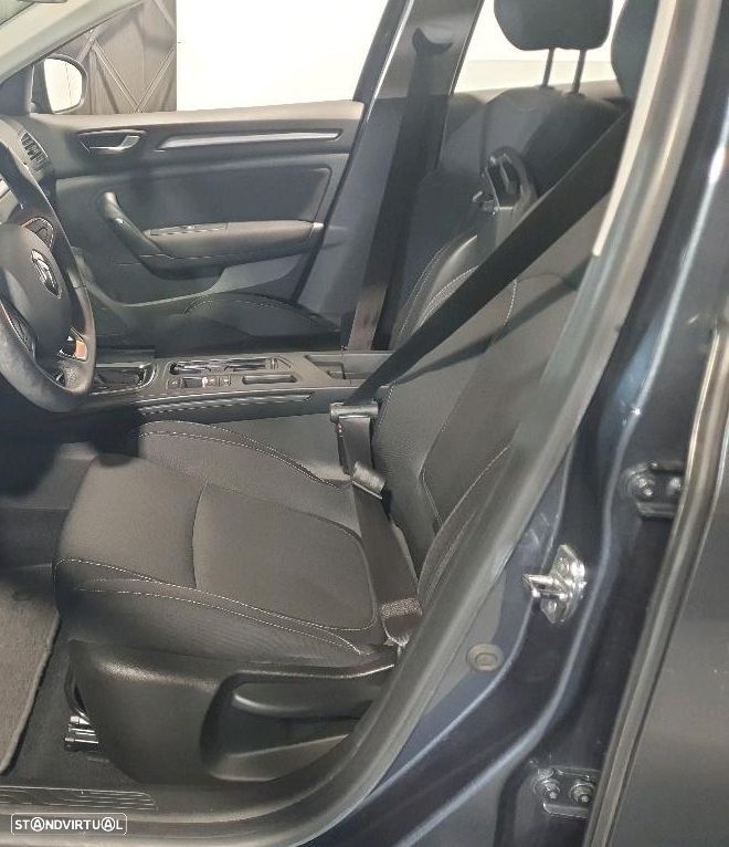 Renault Mégane Sport Tourer 1.6 E-Tech Plug-In Zen - 5