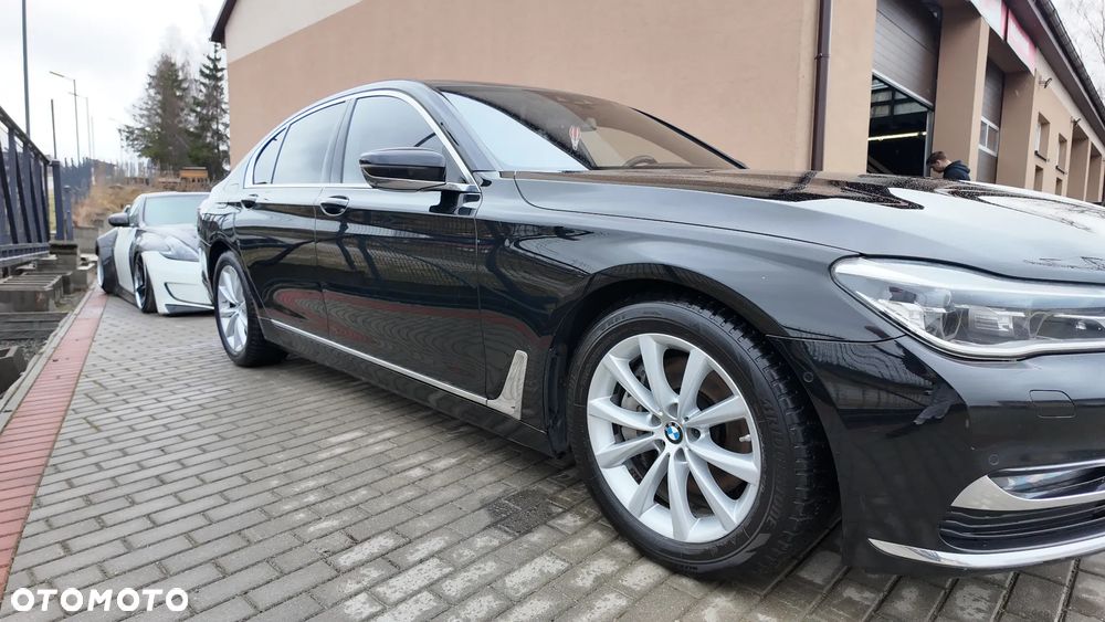 BMW Seria 7 730d xDrive - 6
