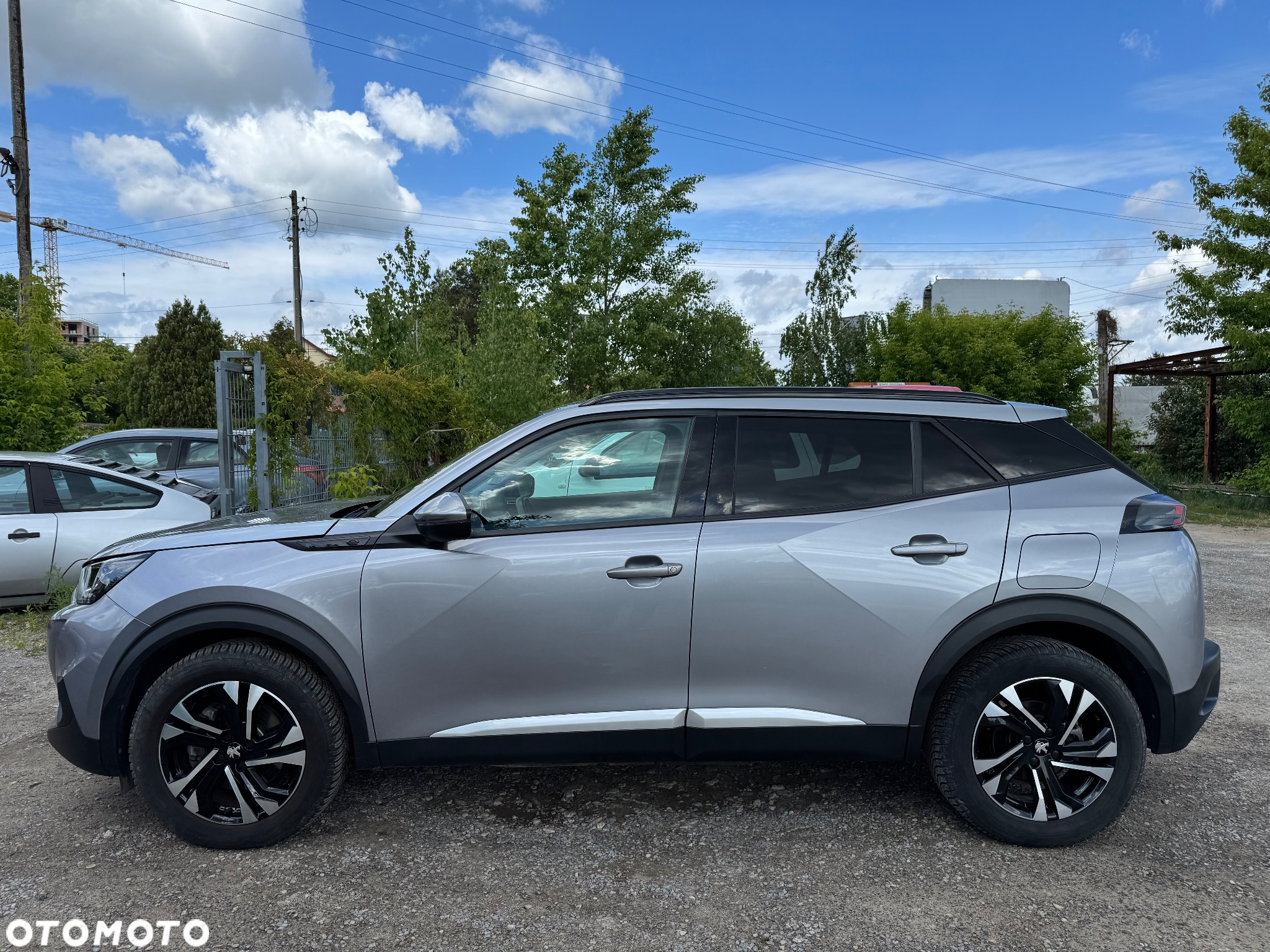 Peugeot 2008 e-2008 Allure - 9