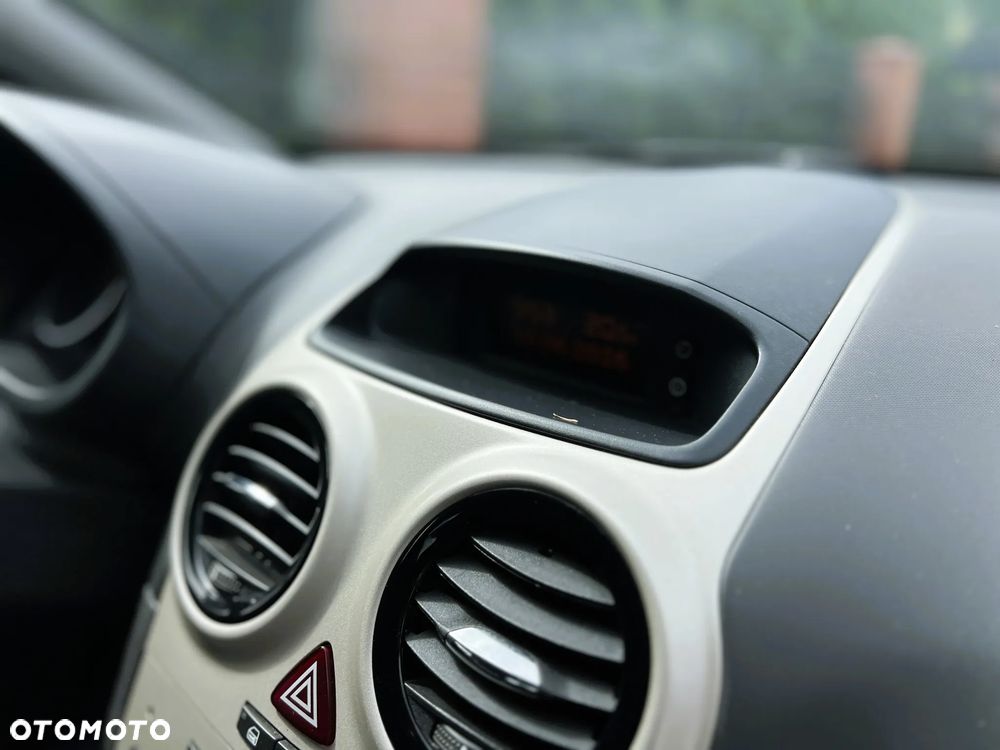 Opel Corsa - 21