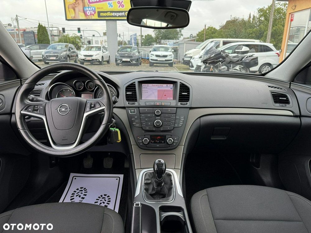 Opel Insignia - 16