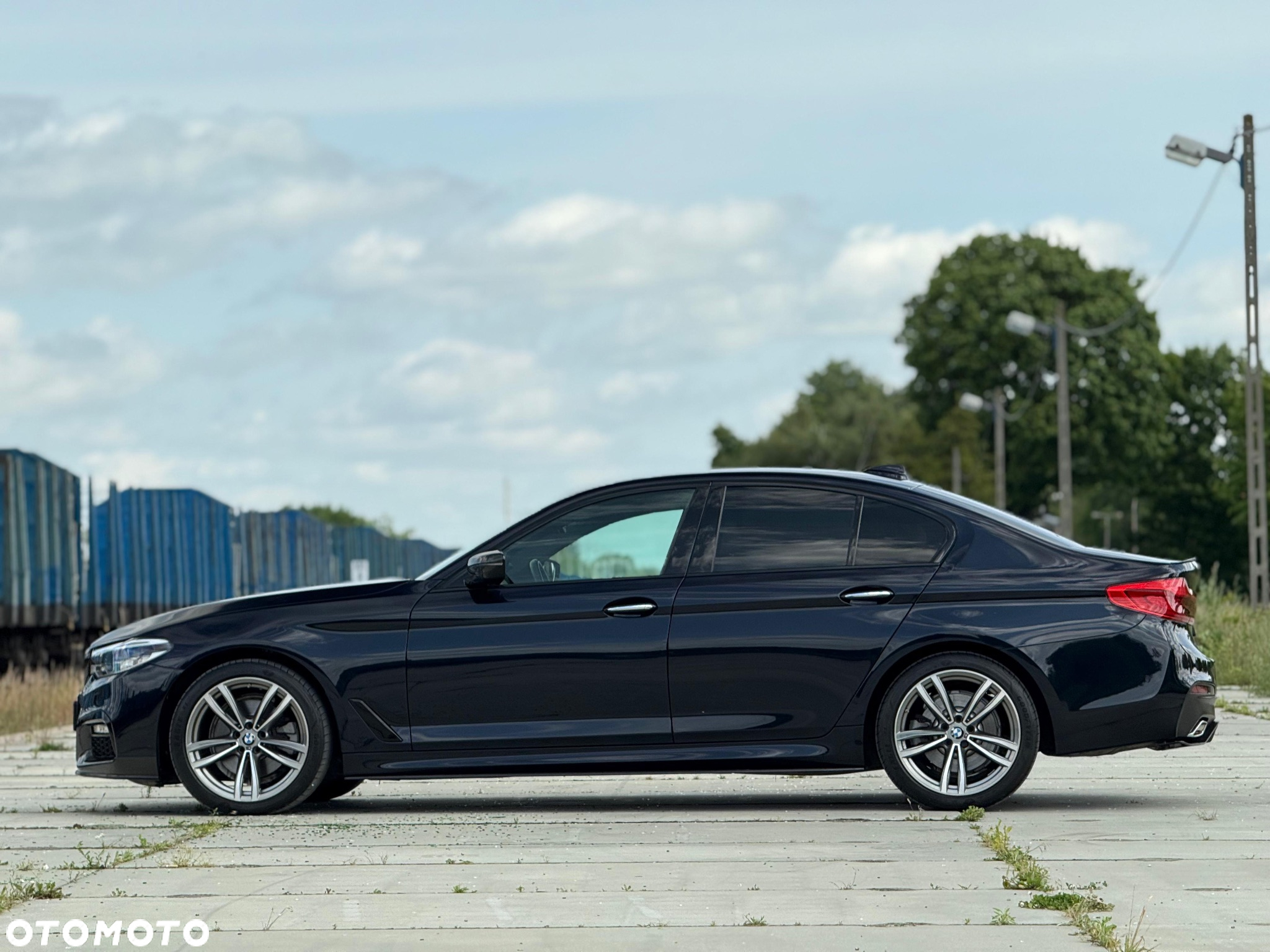 BMW Seria 5 520d xDrive M Sport sport - 28