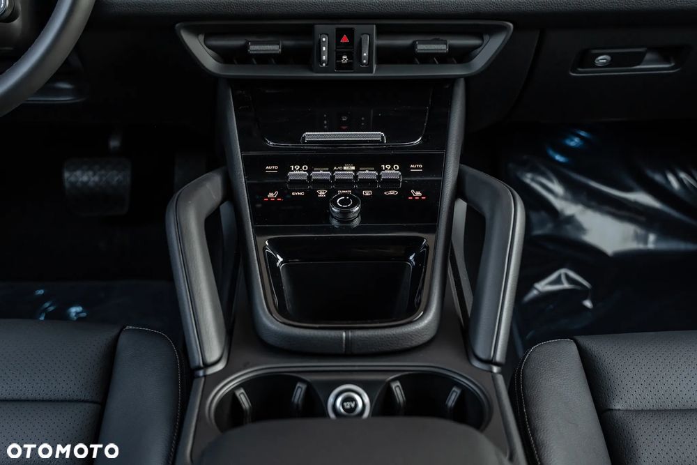 Porsche Cayenne E-Hybrid Tiptronic S - 33