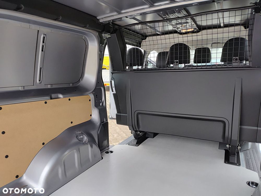 Opel Vivaro Nowy Vivaro Furgon Brygadowy Flex Extra Long 2.0d 144 KM MT6 - 25