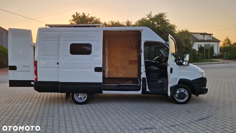 Iveco DAILY 35C13 Klima Elektryka Tempomat Na Bliźniaku Furgon 3os. Hak Serwis - 14
