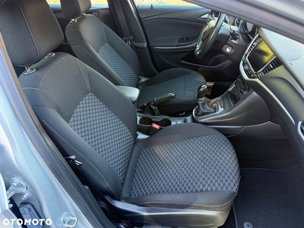 Opel Astra - 21