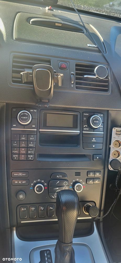 Volvo XC 90 D3 FWD R-Design - 9