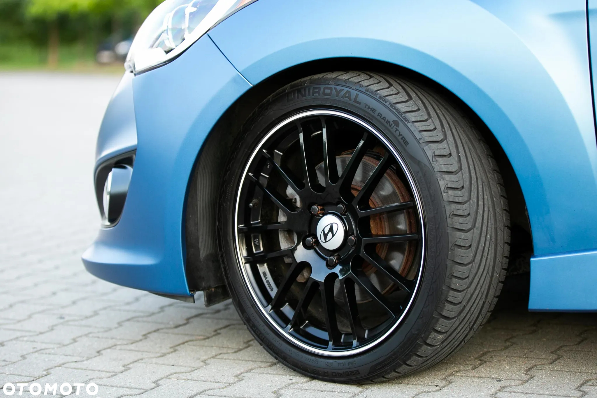 Hyundai Veloster - 24