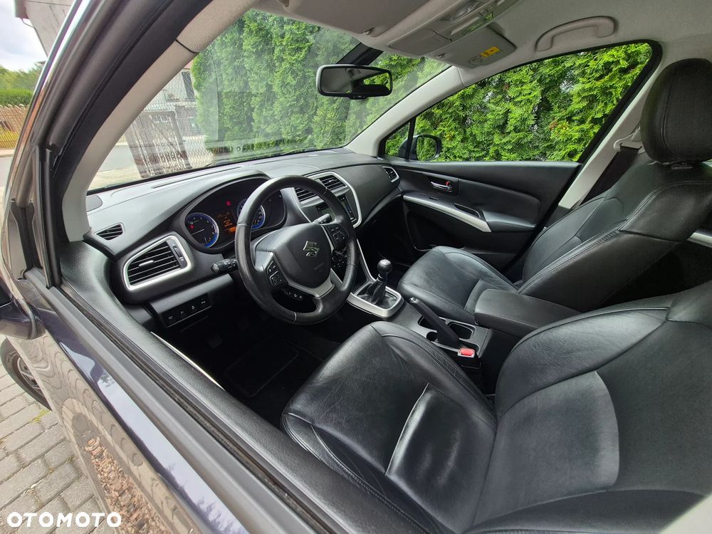 Suzuki SX4 S-Cross 1.6 Elegance - 17