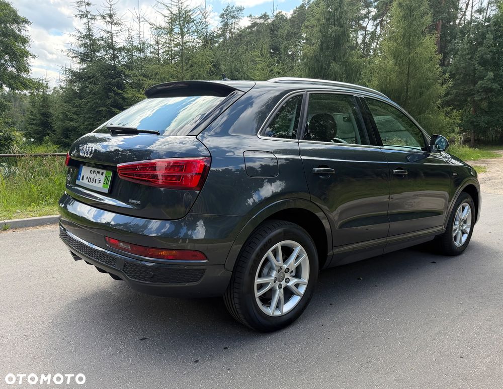 Audi Q3 2.0 TFSI Quattro S tronic sport - 4