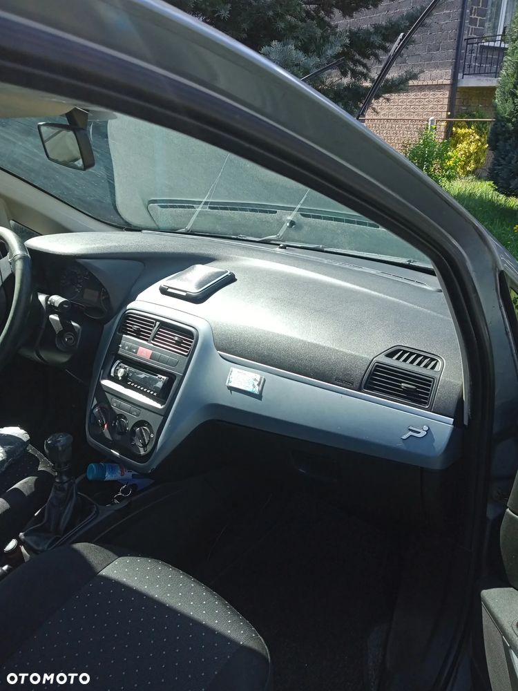 Fiat Grande Punto 1.4 8V Energy - 3