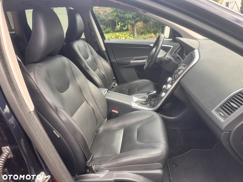 Volvo XC 60 - 20