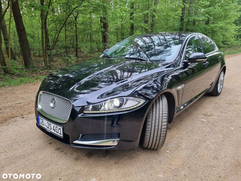 Jaguar XF 3.0 V6 D Premium Luxury - 22