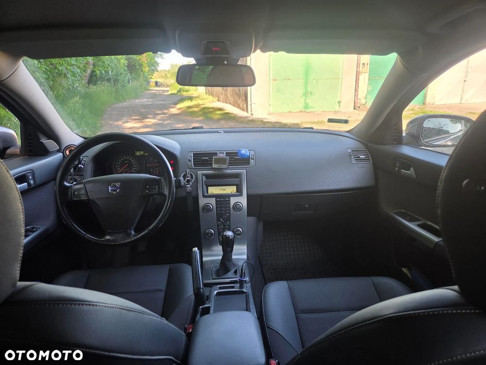 Volvo V50 2.0D Momentum - 16