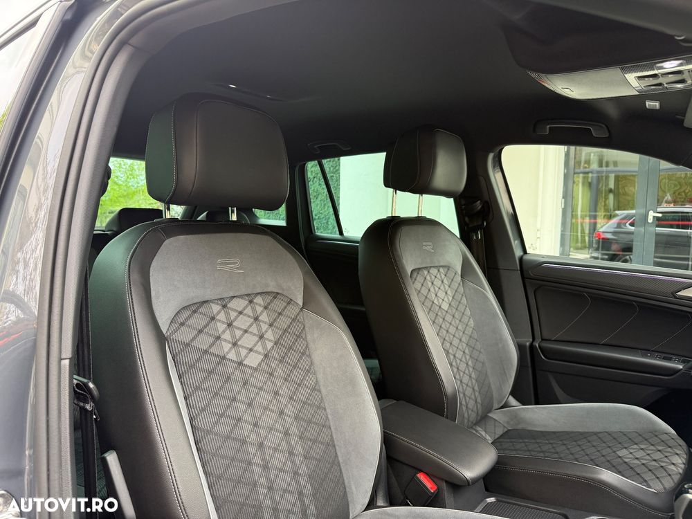 Volkswagen Tiguan 2.0 TDI SCR 4MOTION DSG R-Line - 31