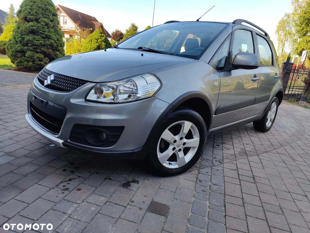 Suzuki SX4 Classic 1.6 VVT 4x4 Comfort - 11