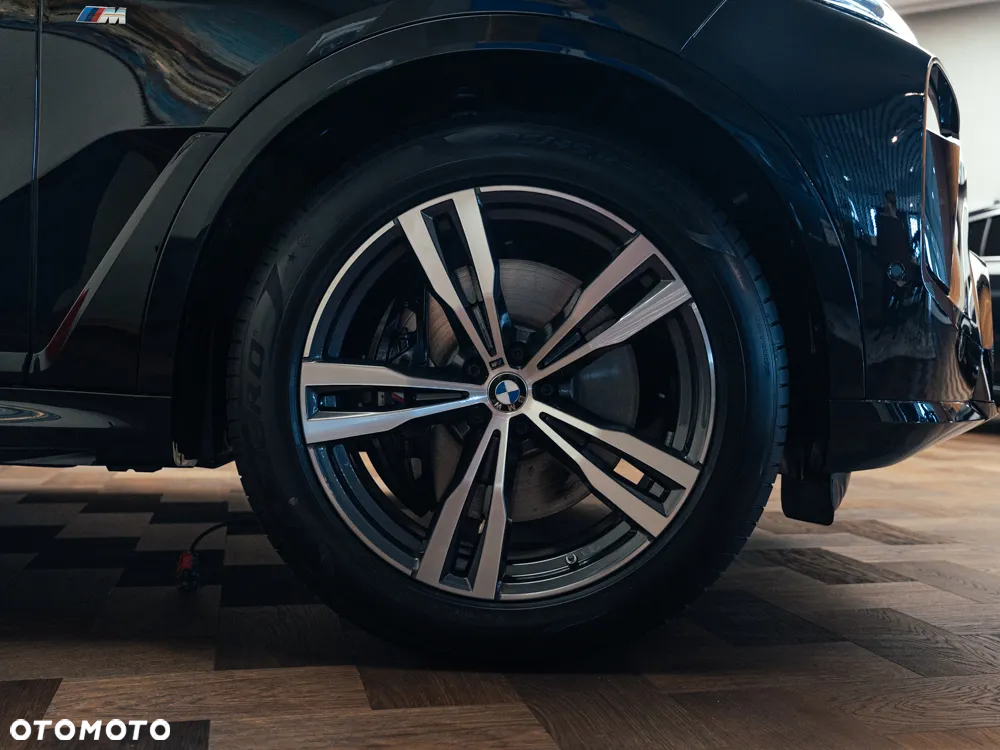 BMW X7 - 4