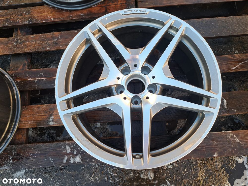 Oryg. Mercedes CLS 219 A219 A2194013602 8.5j 19 et25 AMG Nowa 5862 - 1