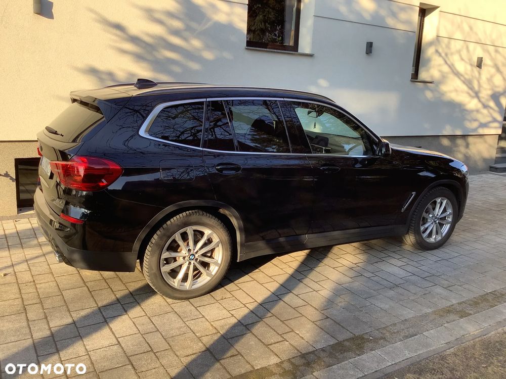 BMW X3 xDrive20d Advantage sport - 7