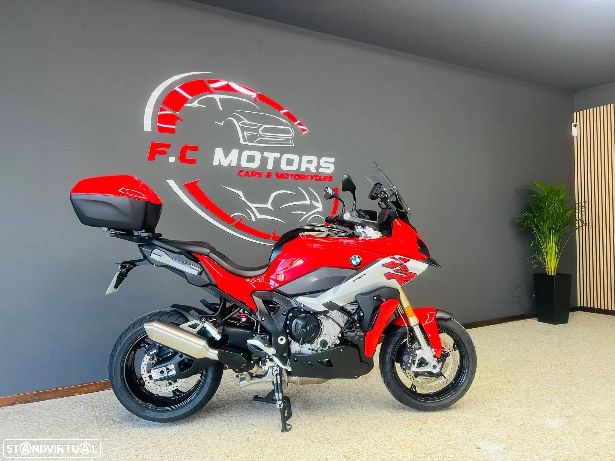 BMW S 1000 XR - 1