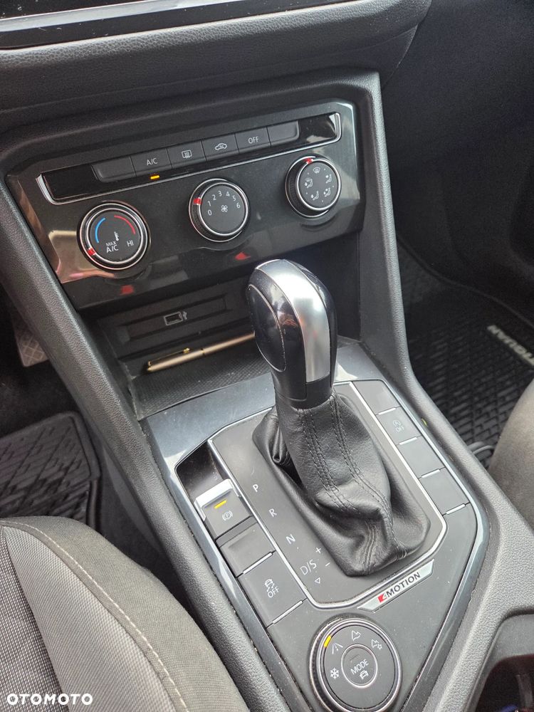 Volkswagen Tiguan Allspace 2.0 TSI 4Mot Highline DSG - 5
