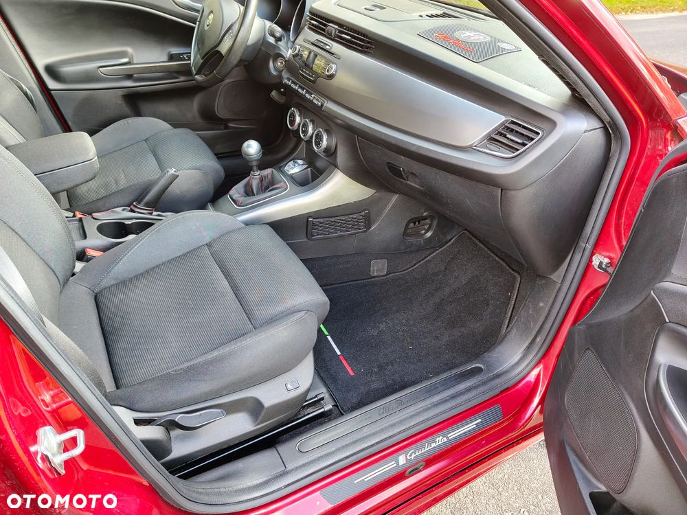 Alfa Romeo Giulietta 2.0 JTDM 16V - 16