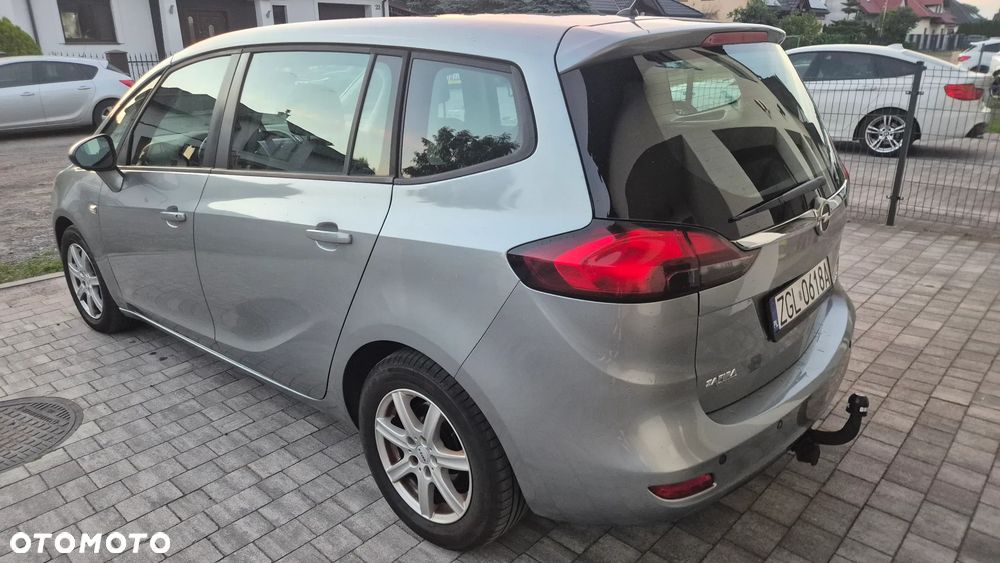 Opel Zafira - 6