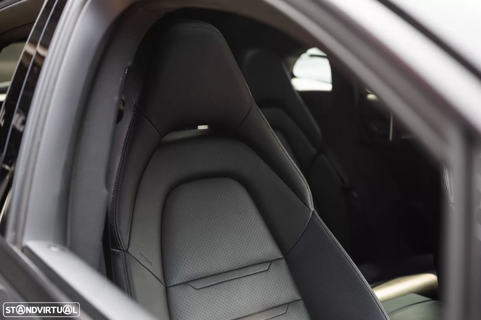 Porsche Panamera Sport Turismo 4S E-Hybrid - 22