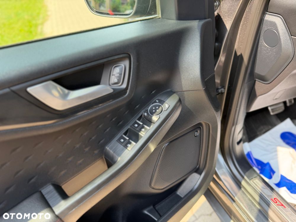Ford Kuga 2.0 EcoBlue 4x4 ST-LINE X - 35