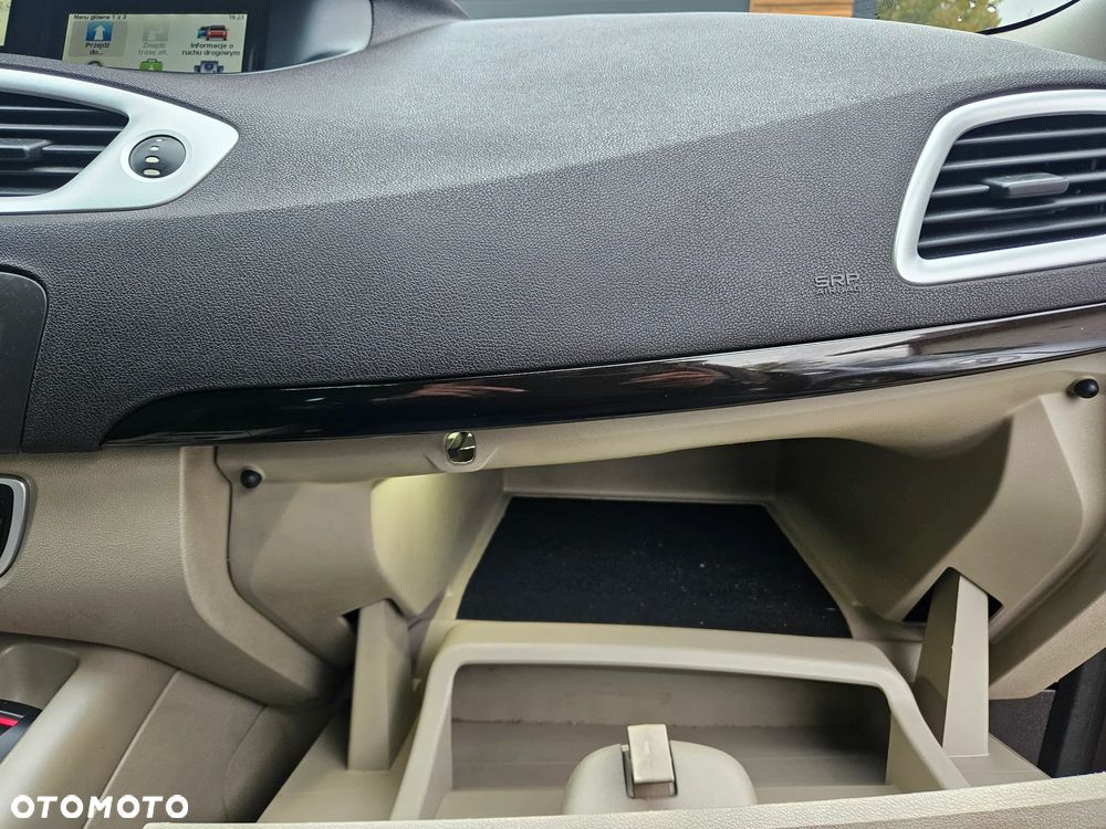 Renault Grand Scenic Gr 2.0 16V Privilege X-Tronic CVT - 34