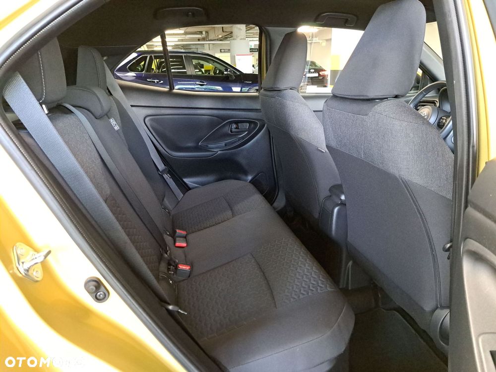 Toyota Yaris Cross Hybrid 1.5 Comfort - 15