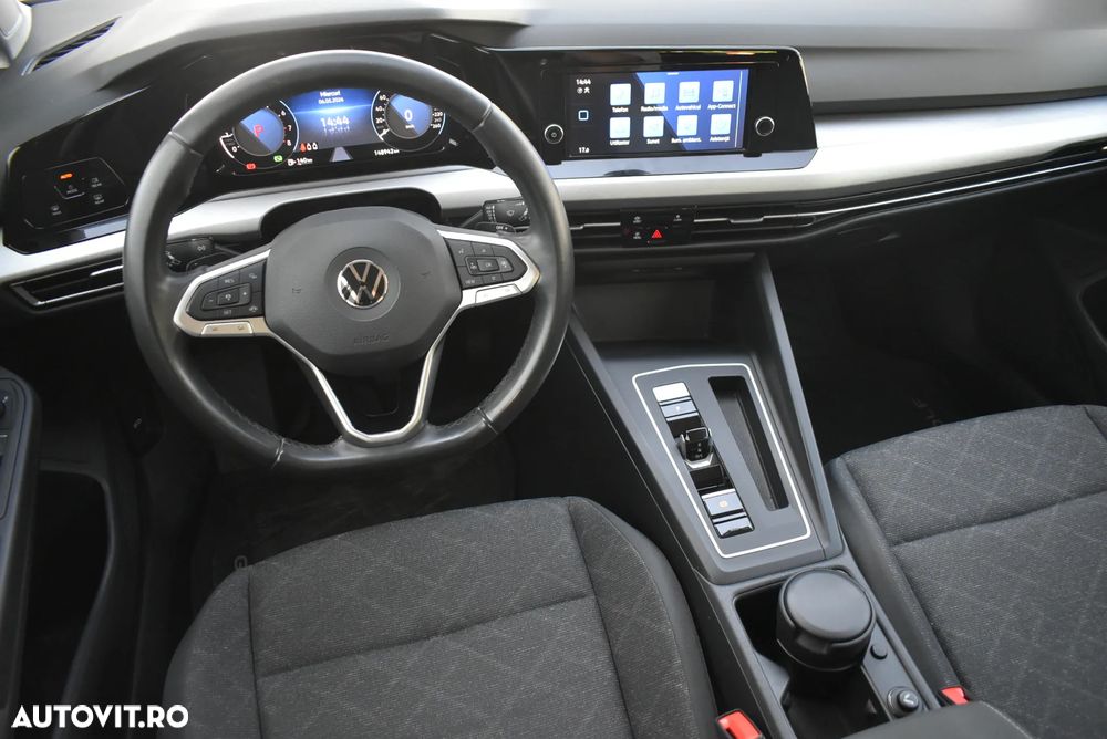 Volkswagen Golf 1.0 eTSI DSG MHEV Life - 21