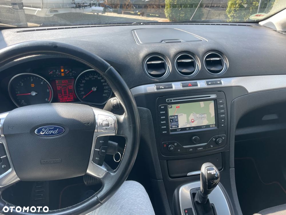 Ford S-Max 2.0 TDCi DPF Titanium - 11