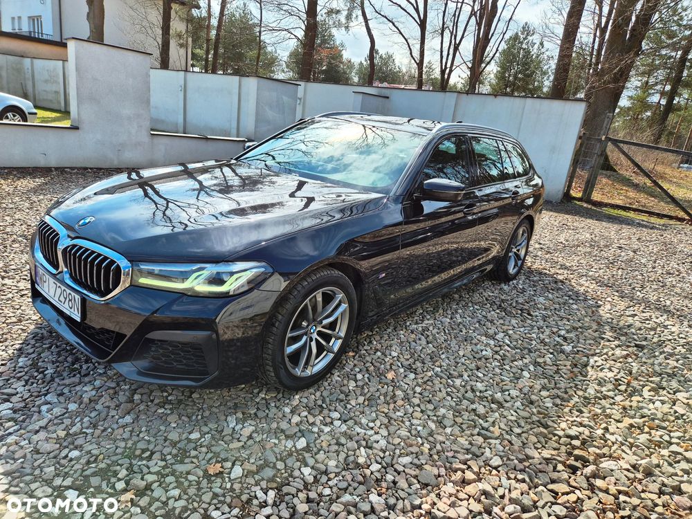 BMW Seria 5 520d M Sport - 4