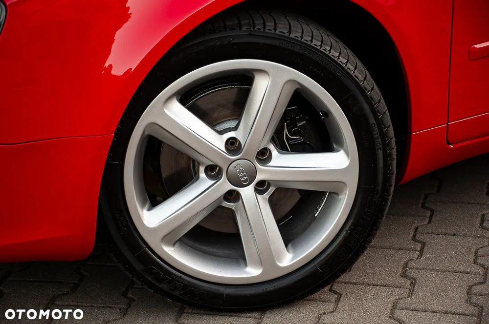 Audi A4 Avant 1.8 T - 16
