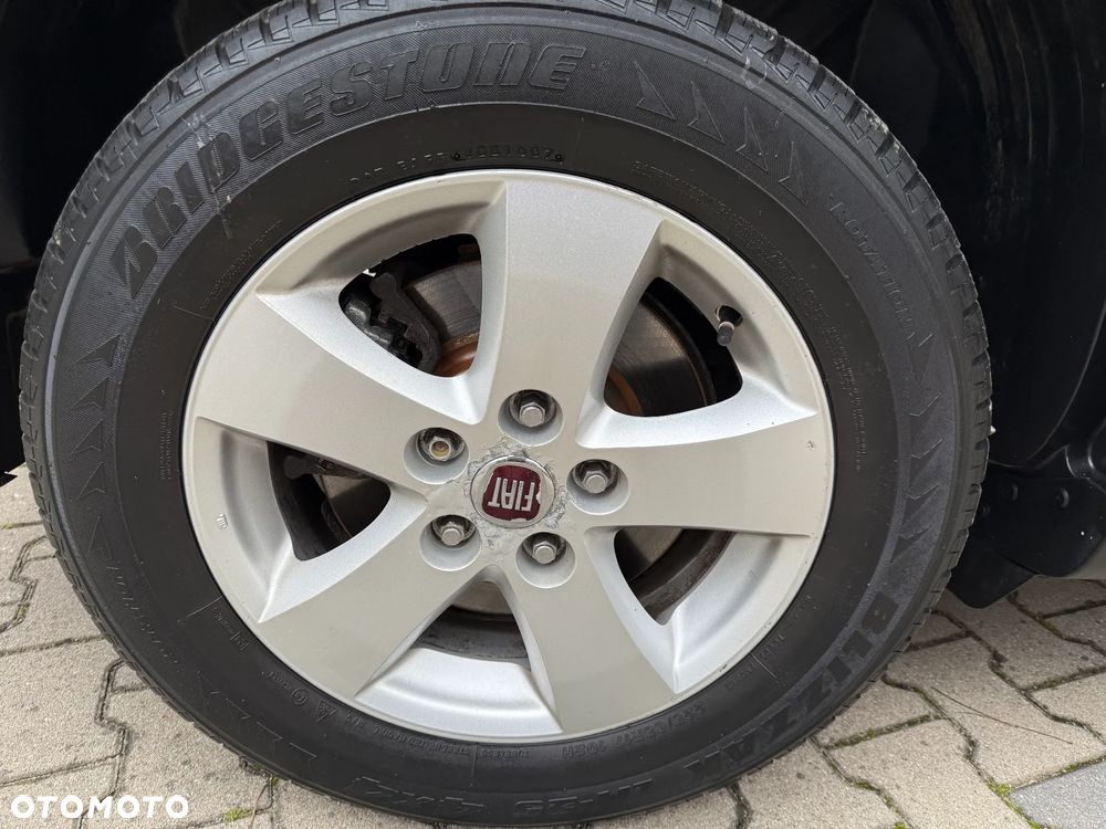 Fiat Freemont 2.0 Multijet Black Code AWD - 17