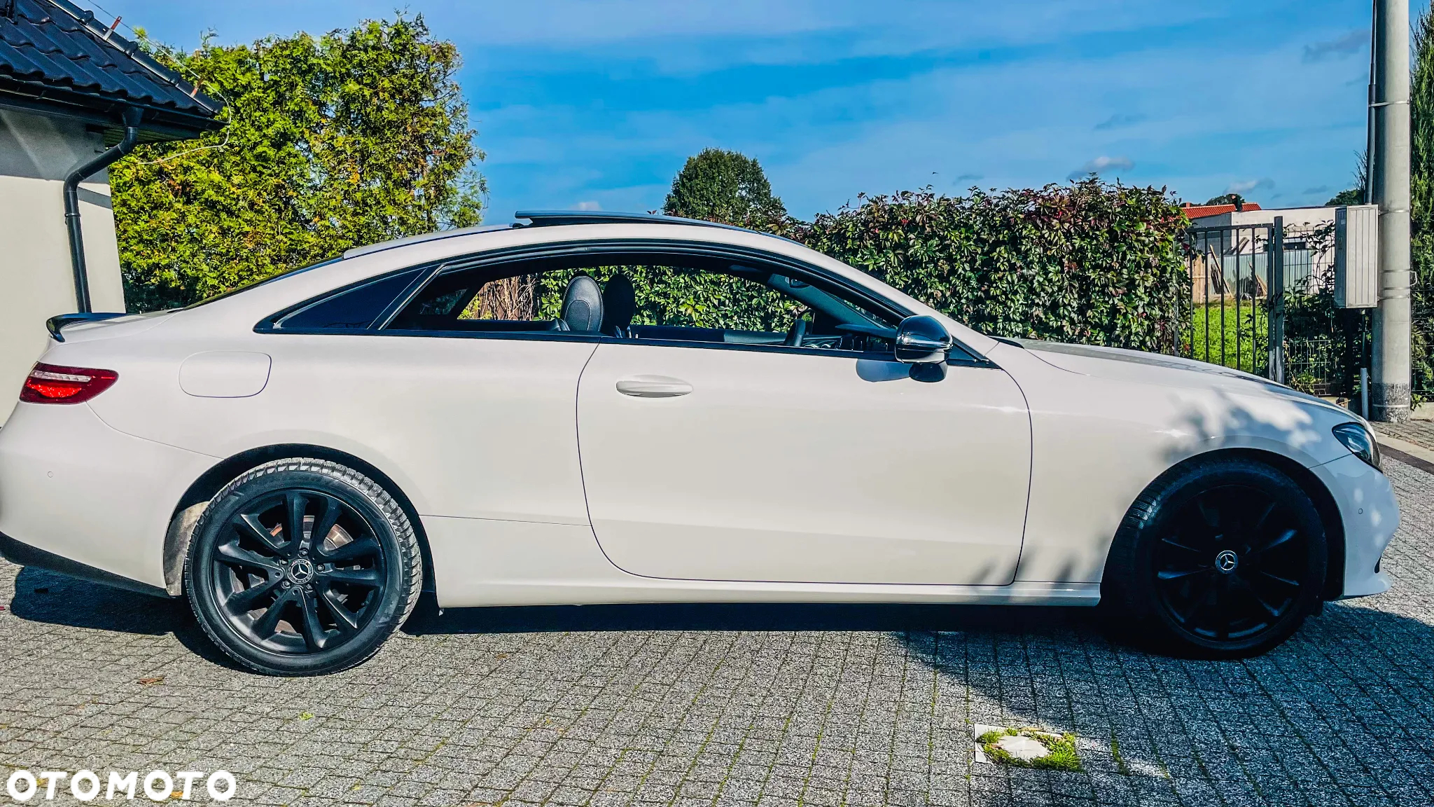 Mercedes-Benz Klasa E 200 9G-TRONIC - 4