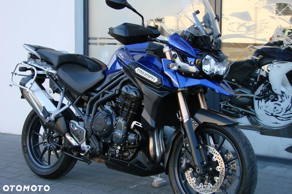 Triumph Tiger - 4