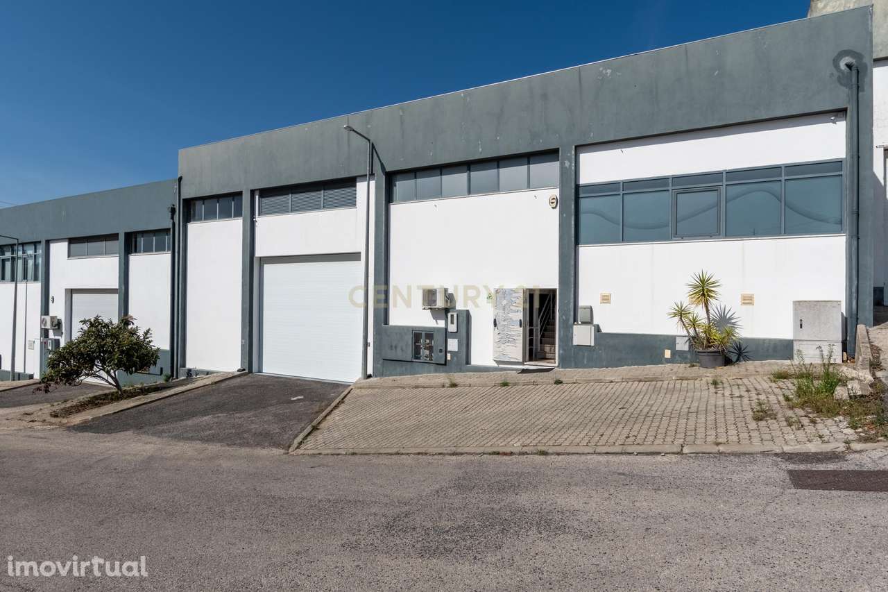 Armazém Industrial com 633m² | São Miguel de Alcainça - Grande imagem: 2/44