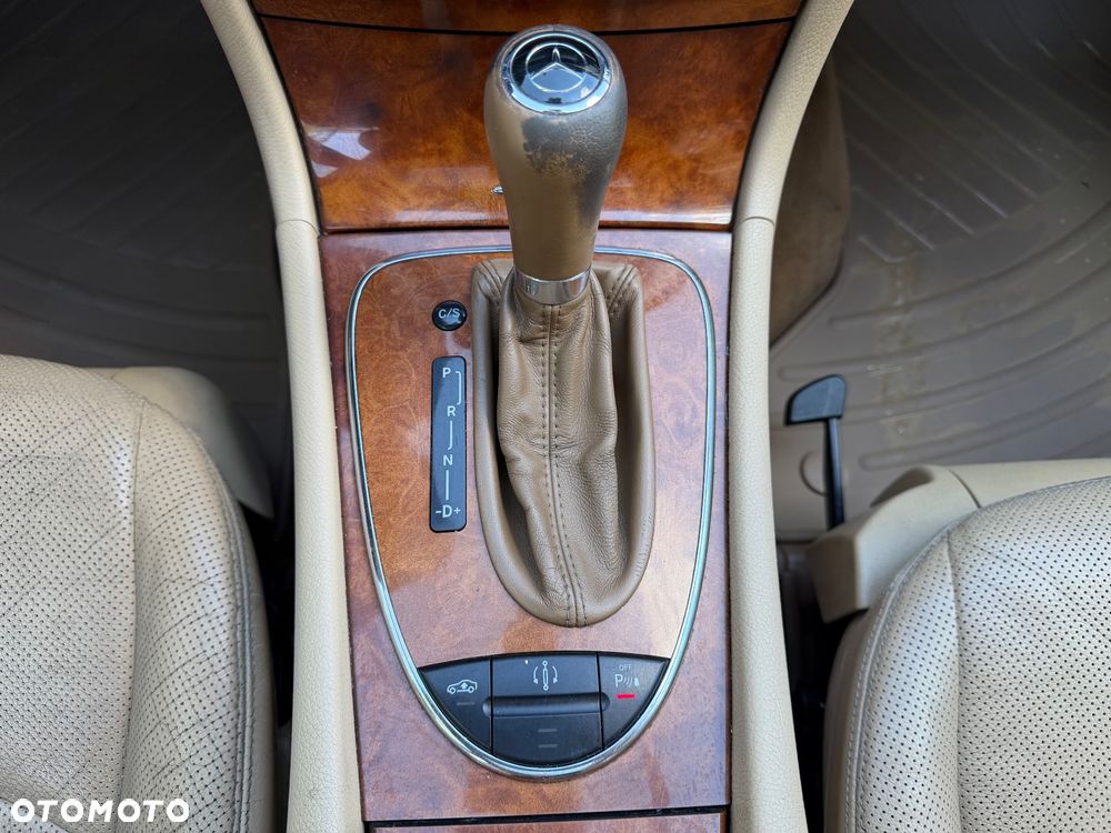 Mercedes-Benz Klasa E 320 CDI 4-Matic Avantgarde - 13