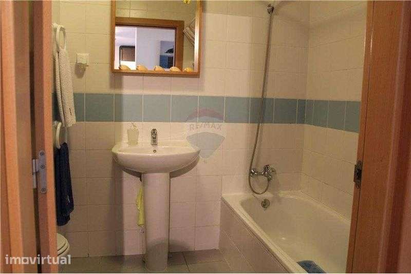 Arrenda-se Apartamento T2 Centro de Mafra c/ Novo - Grande imagem: 4/8