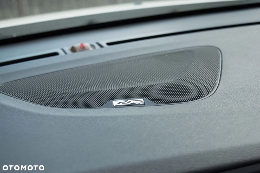 Volvo V60 D4 Geartronic RDesign - 17