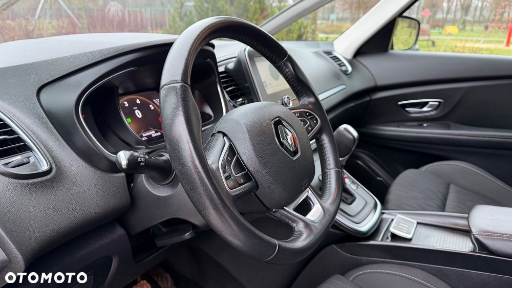 Renault Scenic TCe 140 GPF EDC BOSE EDITION - 23