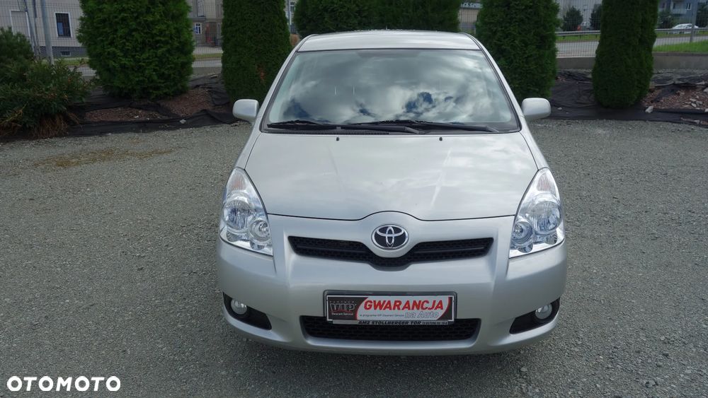 Toyota Corolla Verso 1.8 Premium + 7os - 2