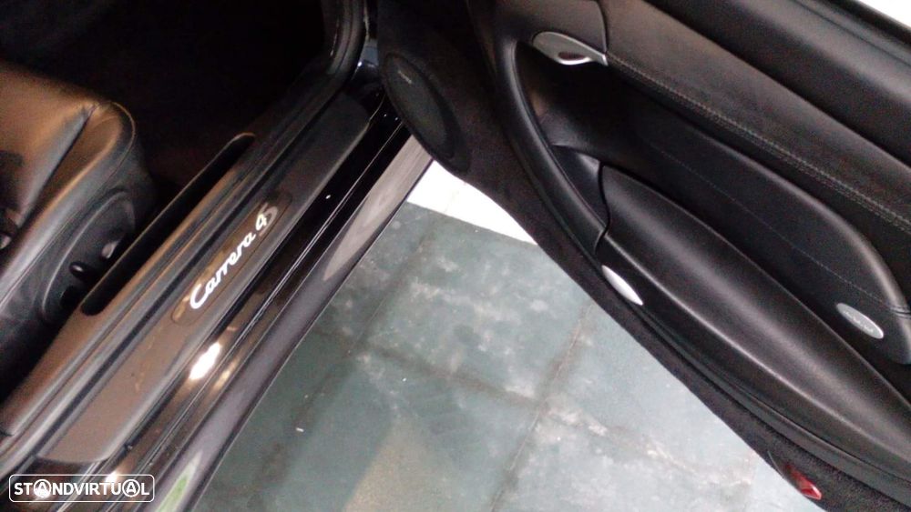 Porsche 911 (996) - 6