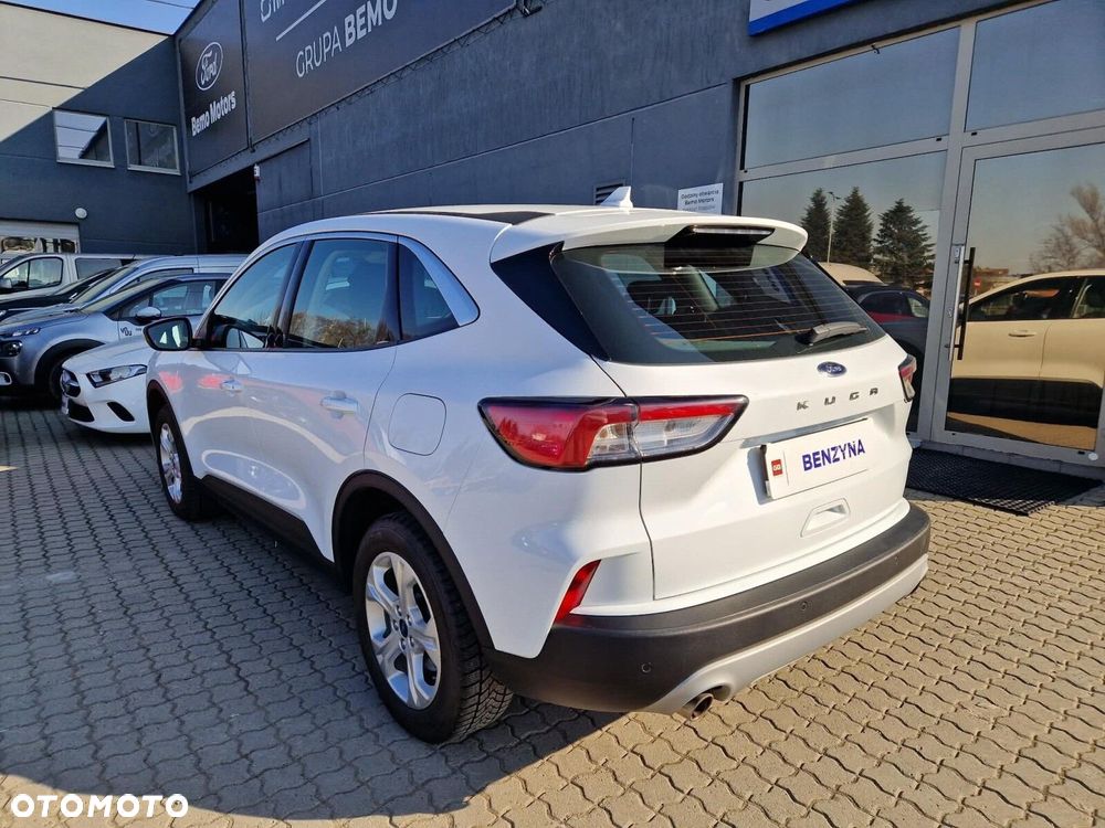 Ford Kuga - 5