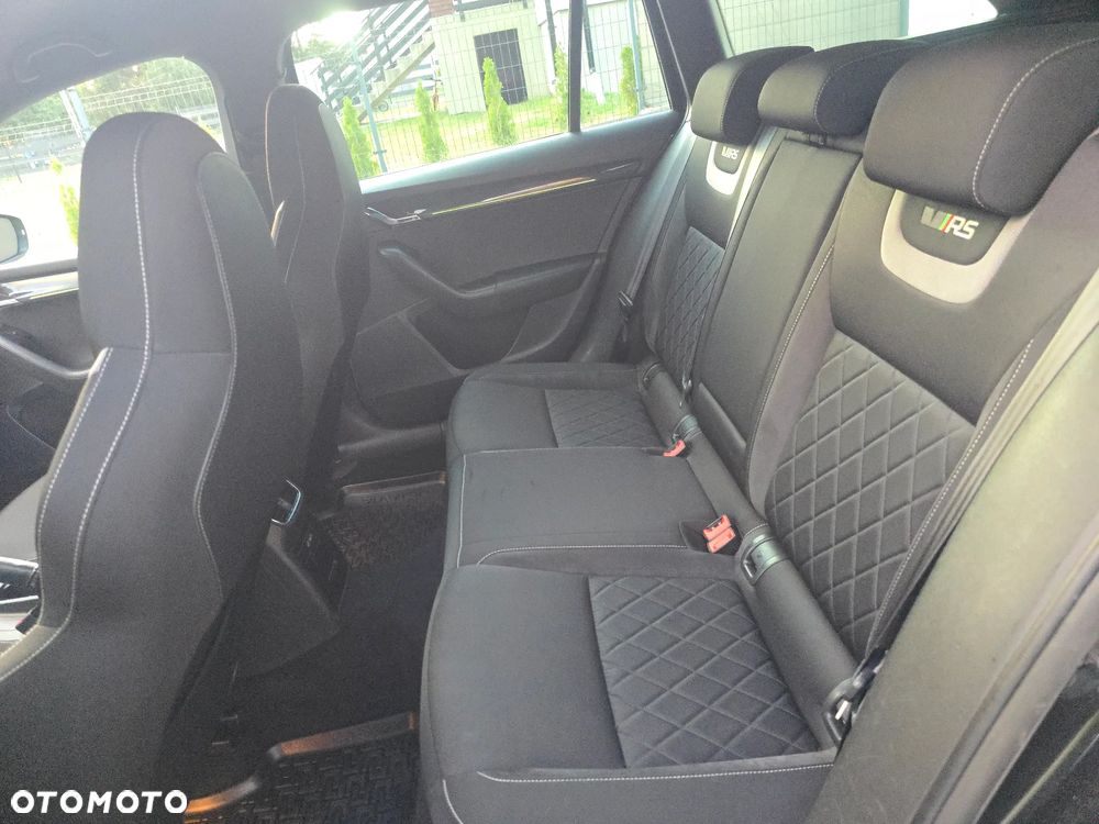 Skoda Octavia 2.0 TDI RS DSG - 11