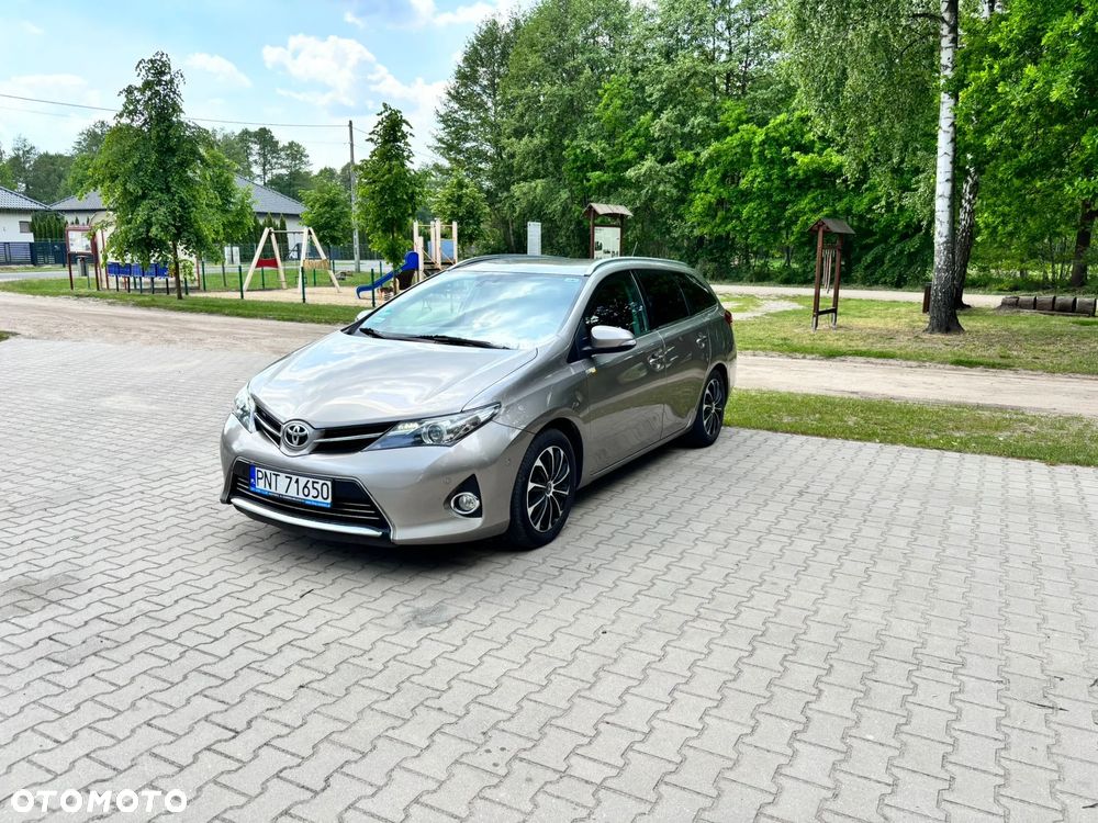 Toyota Auris 2.0 D-4D Prestige - 7