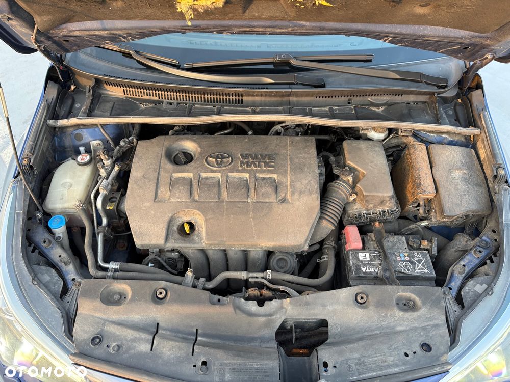 Toyota Avensis 2.0 Prestige MS - 17