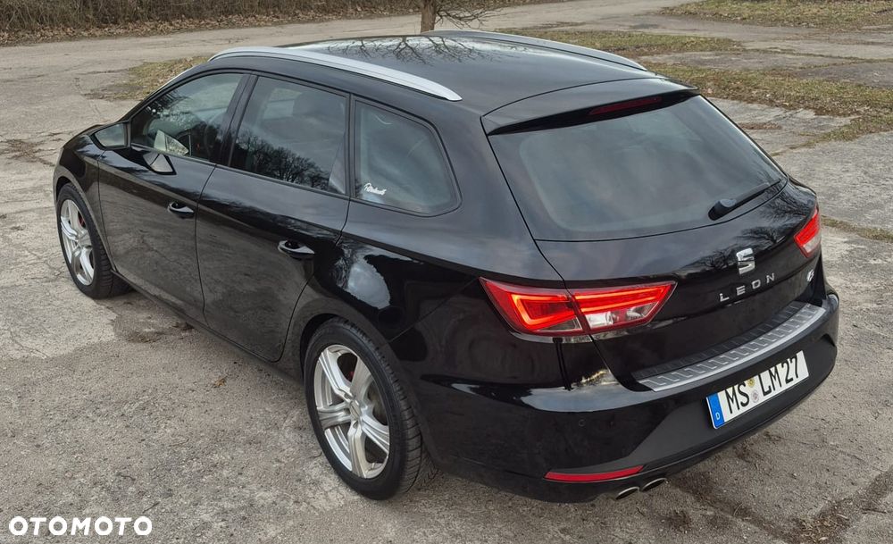 Seat Leon 2.0 TDI DPF DSG FR - 23